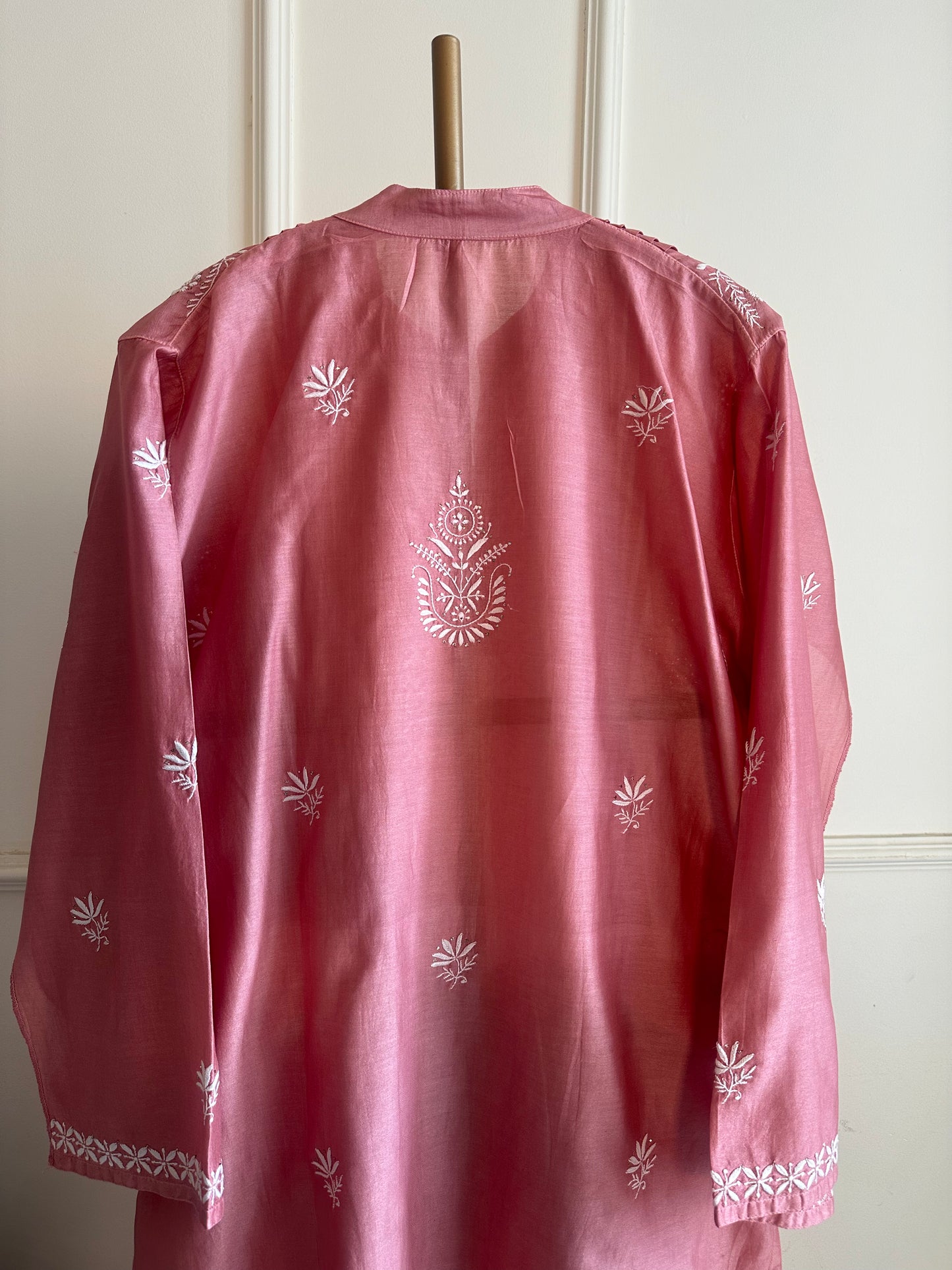 Gulzar- Mul Chanderi Chikankari Co-ord set