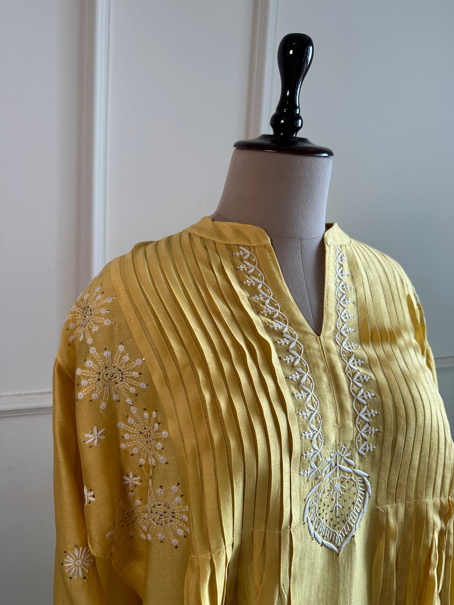 Hemlata- Mul Chanderi Chikankari Co-ord set