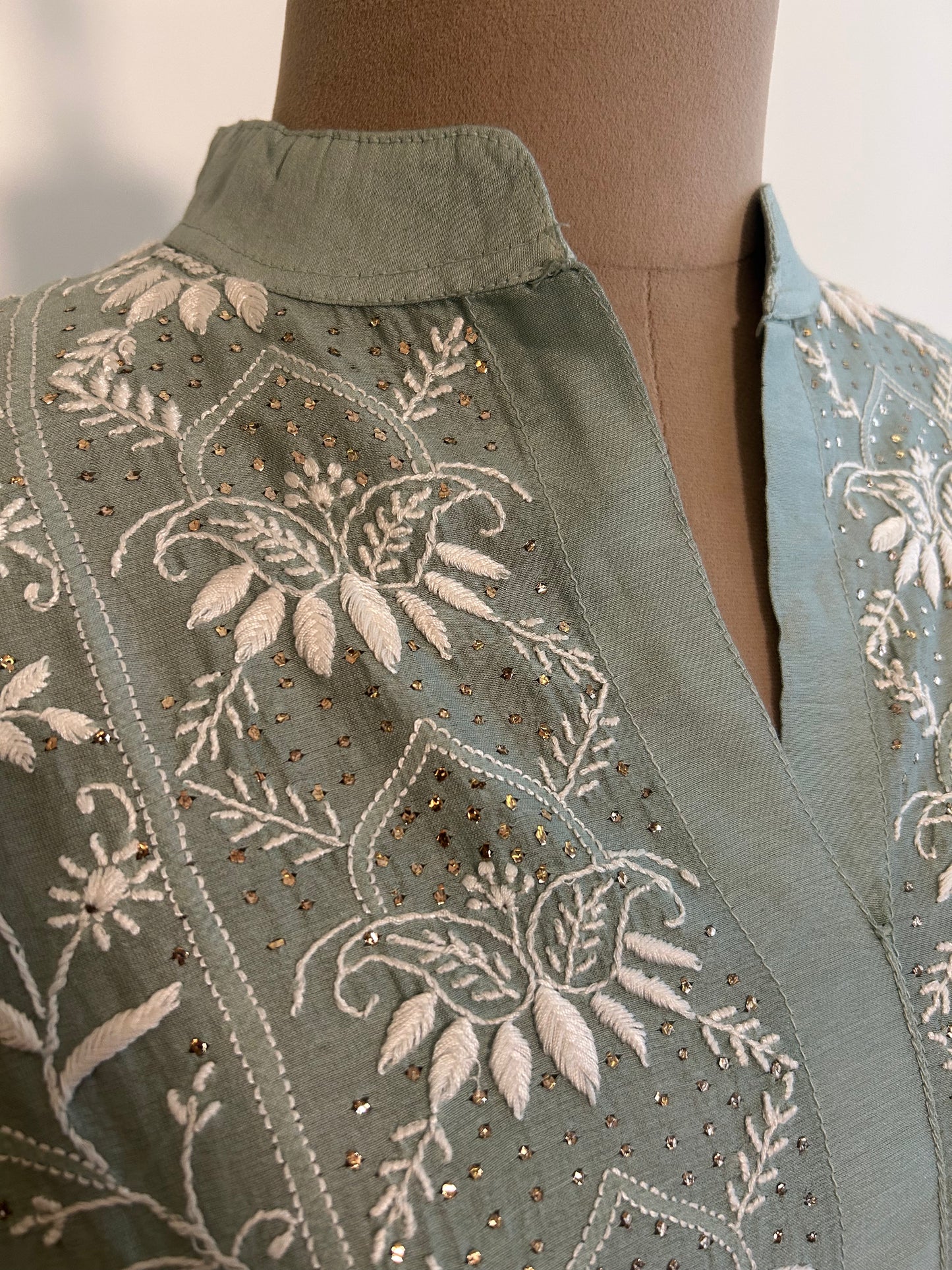 Vanya- Mul Chanderi Chikankari Co-ord set