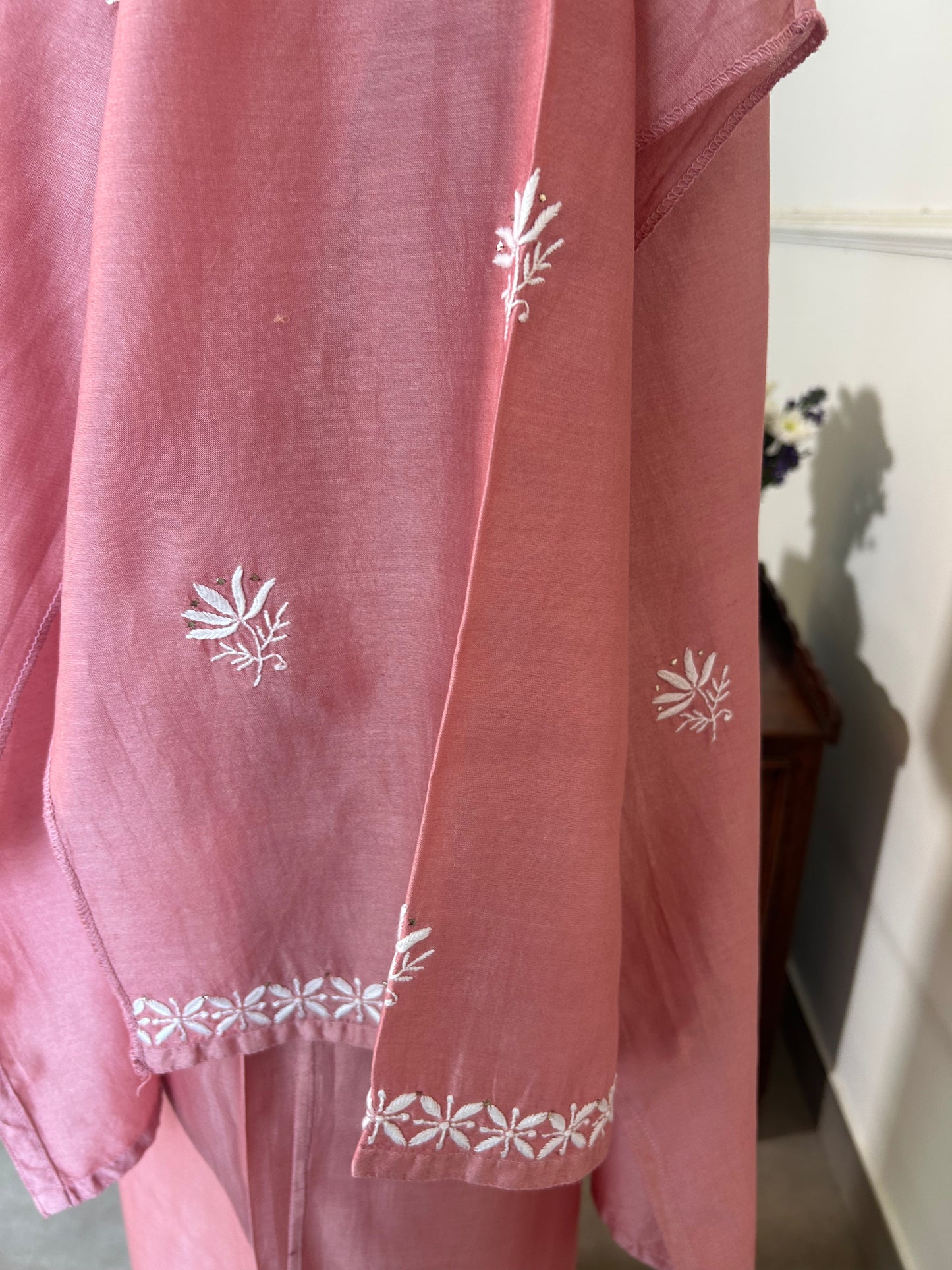 Gulzar- Mul Chanderi Chikankari Co-ord set