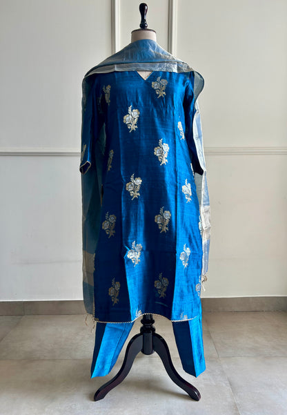 Bluebell- Raw Silk Banarasi Suit set