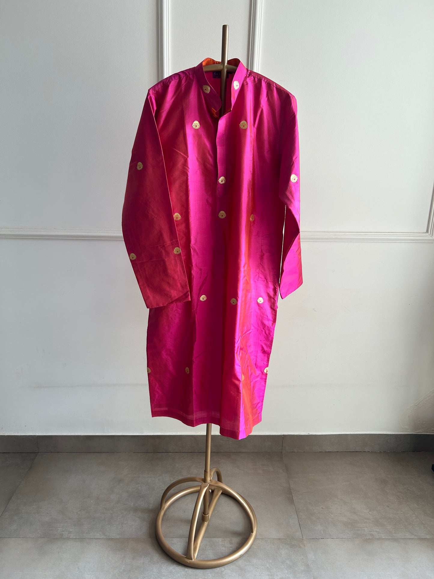 Fuchsia Glow- Silk Banarasi Men's Kurta